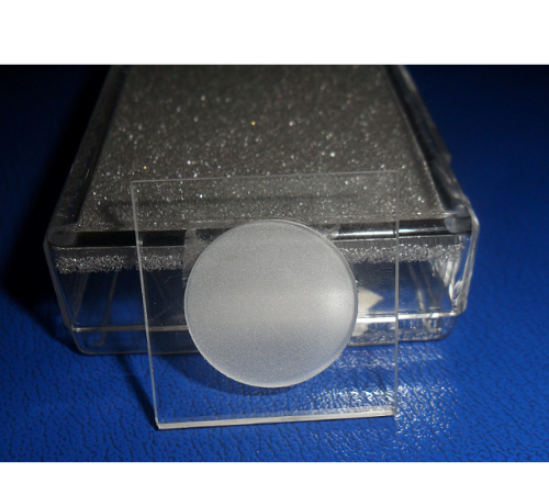 Zero Diffraction Plate for XRD sample: 30 x 30 x 2.5 mm with Cavity 20 ID x 1.0 mm, 2sp, SiO2 Crystal - ZeroSO303025S2cavity20D